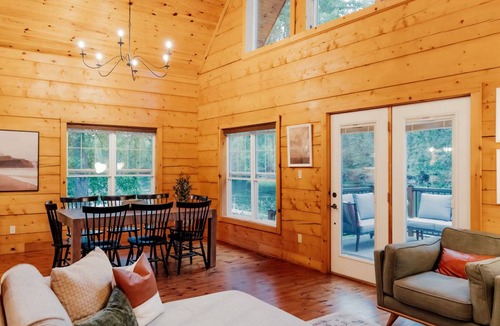 Lanark House | House ∙ 3 bedrooms ∙ 8 guests
