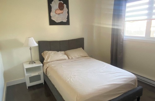 Saint Constant House | House in Saint-Constant 15 minutes from Montreal