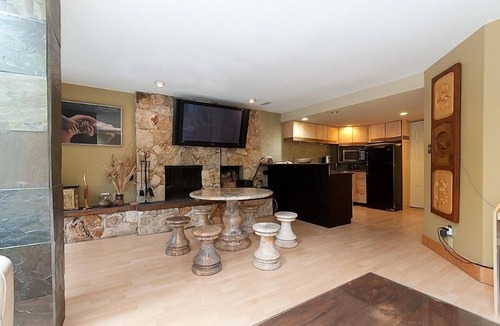 Dunbar Bed & Breakfast | House on Dunbar B&B