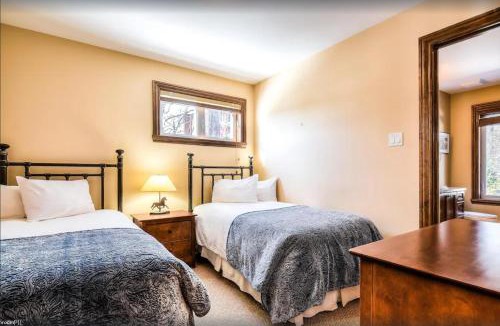 Mont-Tremblant House | House On The Golf La Bte -10min To Tremblant 150