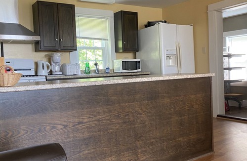 Pownal House | House with Hot tub and fire pit sleeps 12 handy Charlottetown and beaches