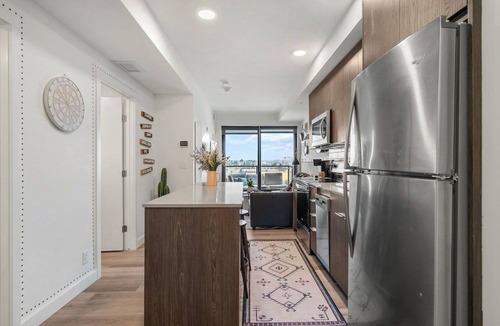 East Village Apartment | Howdy! 1BR Western Theme w Rooftop Patio & AC