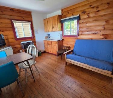 Hunts Point House | Hunts Point 1-BR Coastal Retreat - Cottage # 8