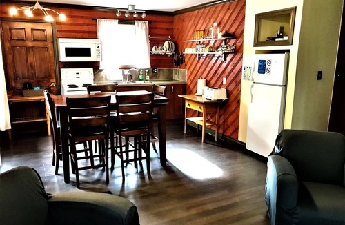 Madawaska Valley Cabin | Hush Lodge & Cottages