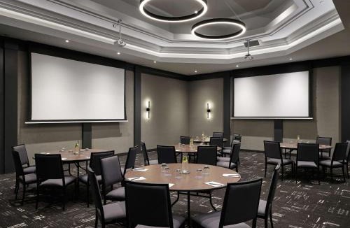 Gay Village Hotel | Hyatt Place Montreal - Downtown