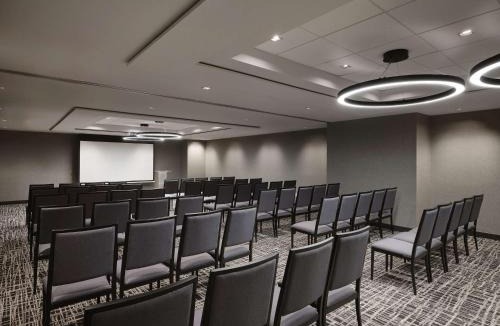 Gay Village Hotel | Hyatt Place Montreal - Downtown