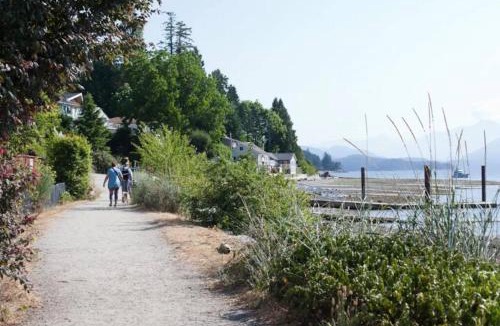 Gibsons House | Iconic 3-Story Waterfront 'Marina House' w/View