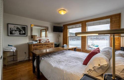 Downtown St. John's House | Iconic Battery Cottagesignal Hillsea&city Views