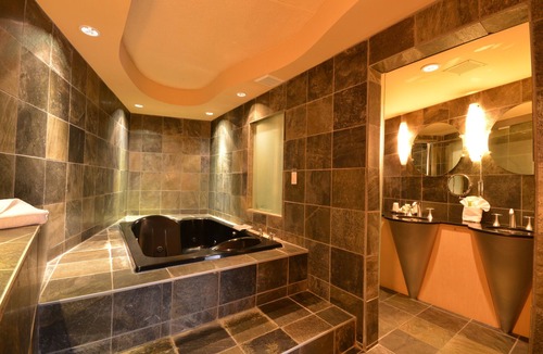 Red Deer Hotel | iHOTEL & Conference Center Red Deer