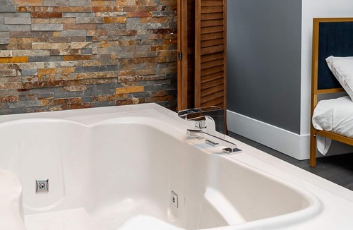 Langley Other | In Langley, 5 mins away from White Rock Beach Seaside, 35min drive to Vancouver