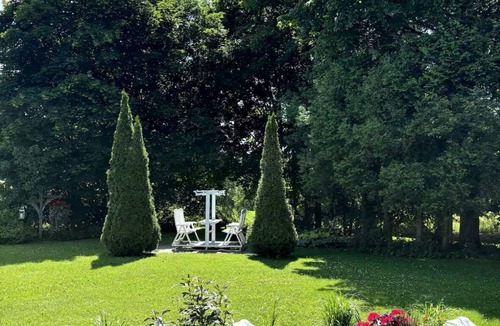 Saint-Etienne-de-Lauzon House | In the countryside, 10 minutes from town. All amenities, spa, heated pool