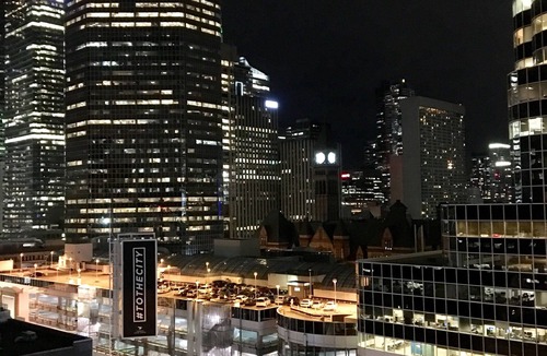 Downtown Toronto Condo | In The Heart Of Downtown Toronto
