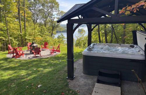Cheneville Ski Chalet | Incredible view Pool table - Horizon sur le lac