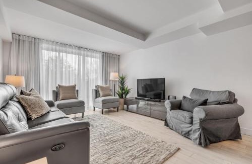 Beaupre Apartment | Initial - Valley - MSA
