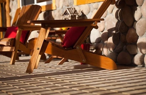 East Kootenay Ski Chalet | Iron Ring Log Chalet, Stay 3 nights, pay for 2 nights, Hot Springs Passes Incl.