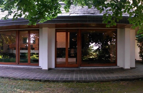 San Fermo della Battaglia Villa | Luxury Villa with Pool and Tennis Court