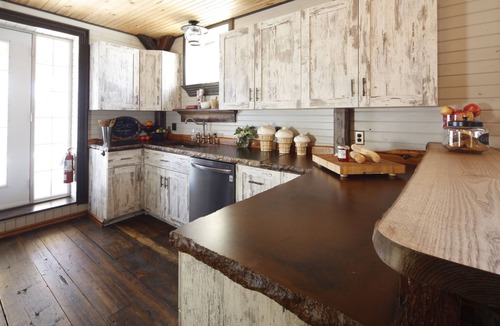 Moncton Ski Chalet | Jone's Brook Cottage: BBQ-Pool-Table-Firepit-AC
