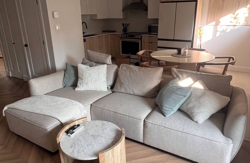 Laval Apartment | Junior Suite LavalnFreshly renovated apartment with High-end appliances