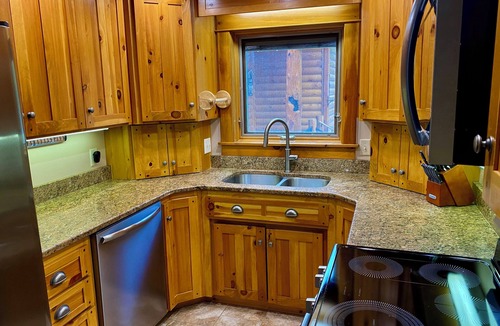 Breckenridge Ski Chalet | Just listed "Codi Cabin" 2 bed 2 bath on the Swan River 5 min to Breckenridge