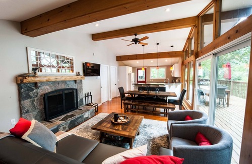 Dysart et al Cottage | Just Right at Kennisis Lake