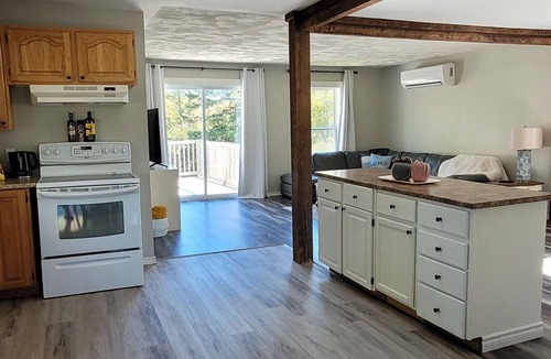 Canal House | just steps away from the Macquadavic River,minutes away from the bay of Fundy