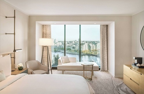 Central Hotel | JW Marriott Parq Vancouver