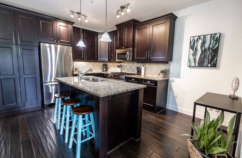 Westbank Condo | Kelowna`s #1 Lakefront Resort w/boat slip