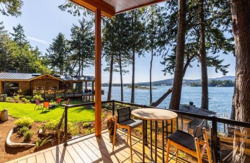 Juan de Fuca Electoral Area House | Kingfisher Manor