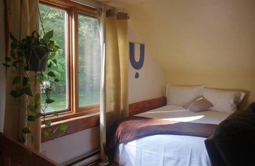 Waterloo Apartment | L'Alcôve des Céramistes