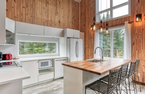 Mauricie Cottage | L'amour Des Pins - Nature, SPA, Mountain Views