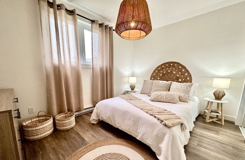 Chicoutimi Apartment | L'appart St-bernard Piscine et Spa