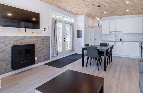 Adstock Ski Chalet | La Cachette Ski Adstockn