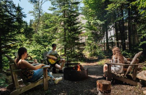 Chertsey Ski Chalet | La Havre Gris - Relax and enjoy