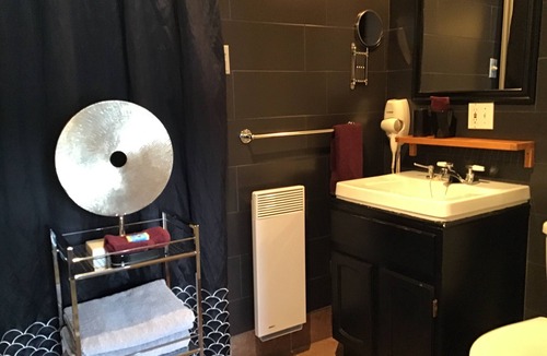 Magog Bed & Breakfast | La Maison de Ville - bed & bistro