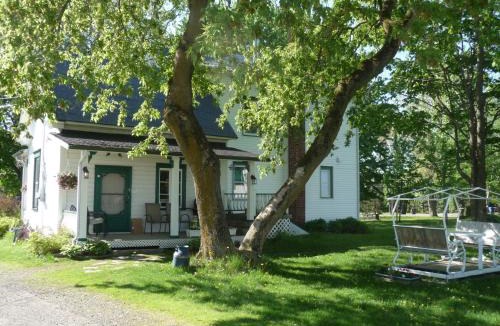 Mauricie Ski Chalet | La Maison des Leclerc