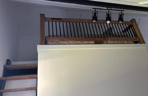 Granby Apartment | La Mezzanine