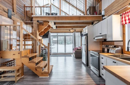 Mandeville Ski Chalet | La petite Ourse, Tiny house and spa