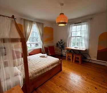 La Malbaie Hostel | La Secousse