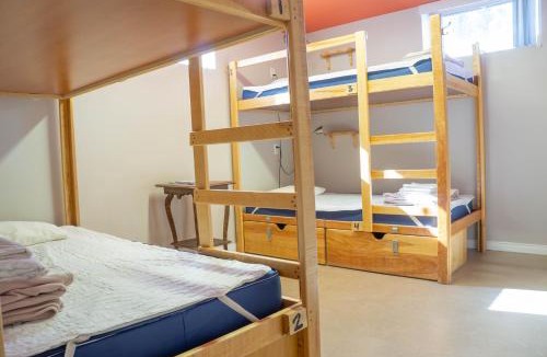 La Malbaie Hostel | La Secousse