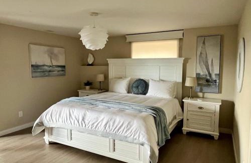 West Kelowna Estates Bed & Breakfast | Lake and the City Bed and Breakfast