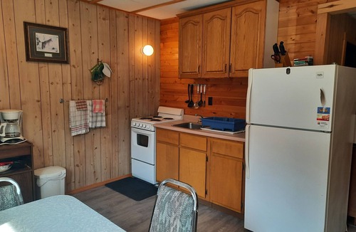 Sioux Narrows Nestor Falls Cabin | Lakefront 3-bedroom cabin on Crow Lake #4 Bull Moose Lodge