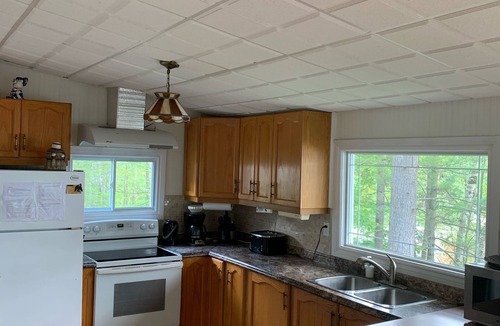 Georgian Bay Cottage | Lake Front Muskoka Family 6 Bedrooms Cottage, One Hour and a Half from Toronto