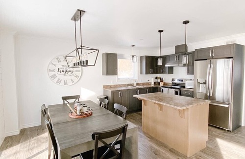 Ashfield-Colborne-Wawanosh House | Lake House with private beach on Lake Huron, 4 bed, 2 bath - all season.