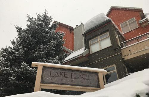 Whistler Creekside Apartment | Lake Placid Lodge by Whiski Jack
