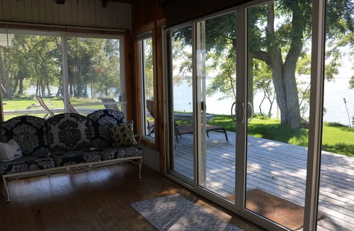Brock Cottage | Lake Simcoe Cottage with Private Beach - your waterfront escape awaits you