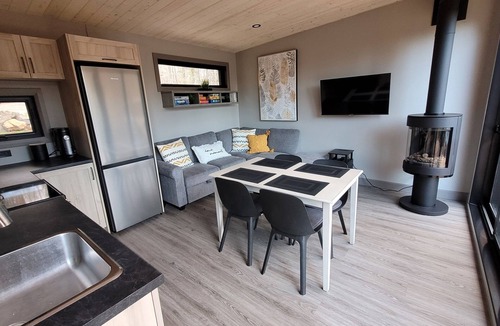 Argenteuil Regional County Municipality Ski Chalet | Lake+spa+sauna+hammam at Émeraude des Sources