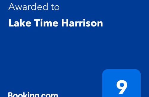 Harrison Hot Springs Villa | Lake Time Harrison