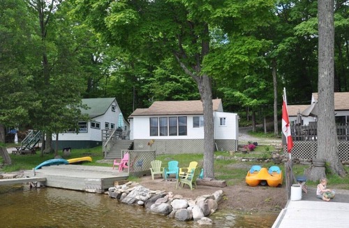 Deer Bay House | Lake Vibe! Buckhorn FUN Family Cottage Vacation!!