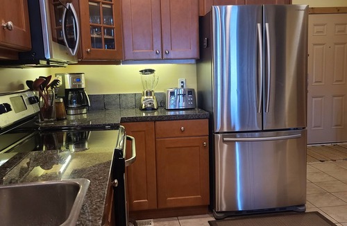 Okanagan-Similkameen House | LAKEFRONT- 3 bdrm Townhome #108 Amazing Osoyoos Chris - casadeloro108@gmail.com