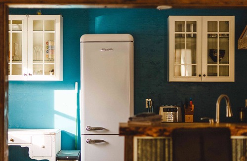 Black Creek Cabin | Lakefront Farm, Tiny House, Sauna Experience - Pet Friendly!